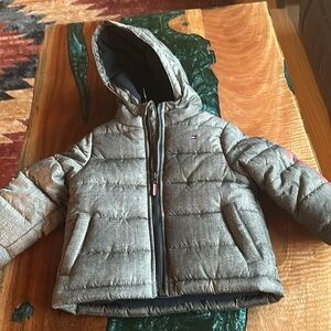 NWT Tommy Hilfiger infant boys puffer jacket 18 months